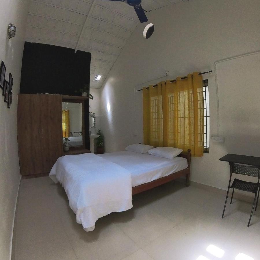 Benomadic Eco Hostel, Madikeri, Coorg Suntikoppa Luaran gambar